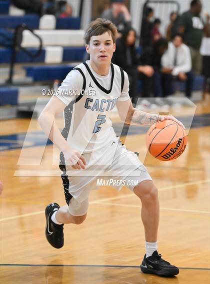 Thumbnail 3 in Cactus vs. El Capitan (Great Desert Shootout) photogallery.