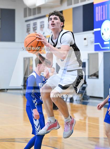 Thumbnail 3 in Cactus vs. El Capitan (Great Desert Shootout) photogallery.