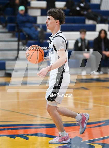 Thumbnail 2 in Cactus vs. El Capitan (Great Desert Shootout) photogallery.