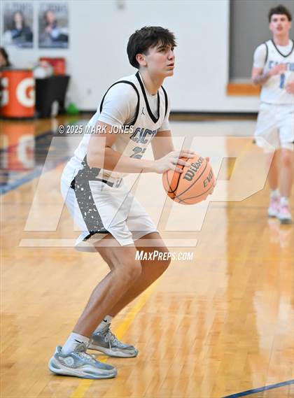 Thumbnail 3 in Cactus vs. El Capitan (Great Desert Shootout) photogallery.