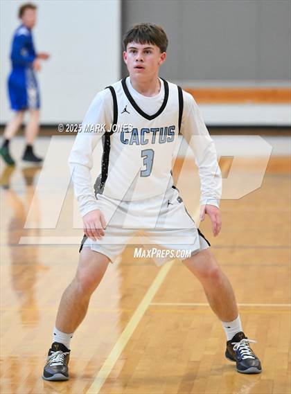 Thumbnail 1 in Cactus vs. El Capitan (Great Desert Shootout) photogallery.