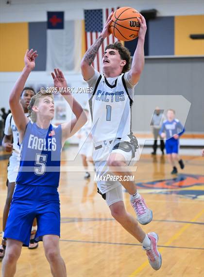 Thumbnail 2 in Cactus vs. El Capitan (Great Desert Shootout) photogallery.