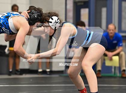 Thumbnail 1 in 25th Annual Women's Doc Hess Classic photogallery.