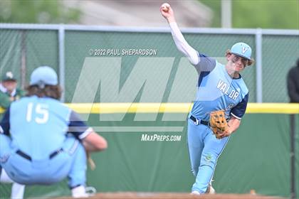 Thumbnail 3 in Valor Christian vs. Mountain Vista - CHSAA 5A Region 3 Final Game photogallery.