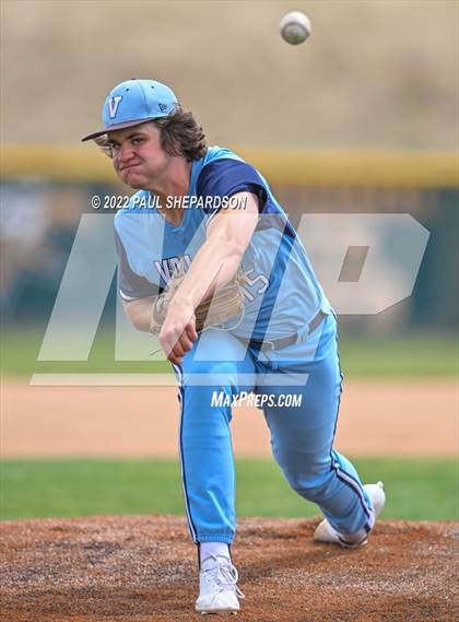 Thumbnail 2 in Valor Christian vs. Mountain Vista - CHSAA 5A Region 3 Final Game photogallery.