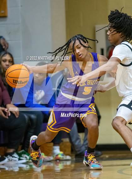 Thumbnail 1 in Jack Britt vs South View (Cumberland County Holiday Classic) photogallery.