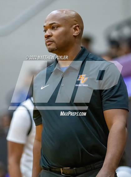 Thumbnail 2 in Jack Britt vs South View (Cumberland County Holiday Classic) photogallery.