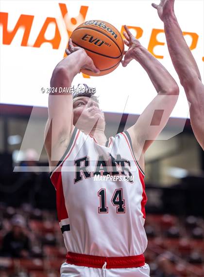 Thumbnail 3 in South Sevier vs. North Summit (UHSAA 2A Quarterfinal) photogallery.