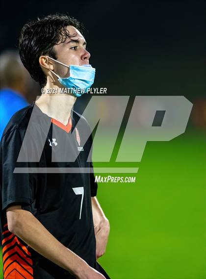 Thumbnail 1 in Weddington vs. New Hanover (1 of 2 - NCHSAA 3A Final - the Game) photogallery.