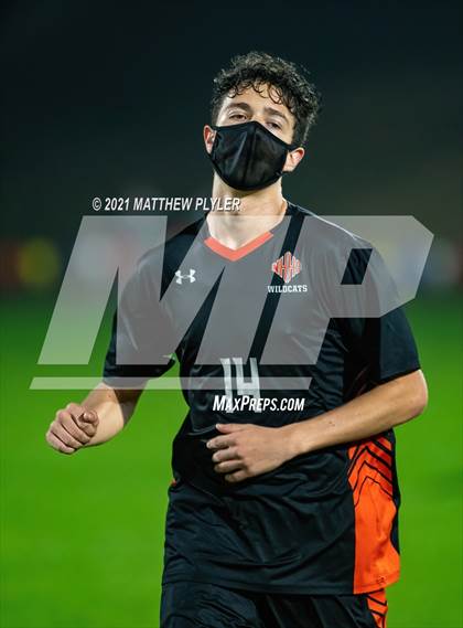 Thumbnail 3 in Weddington vs. New Hanover (1 of 2 - NCHSAA 3A Final - the Game) photogallery.
