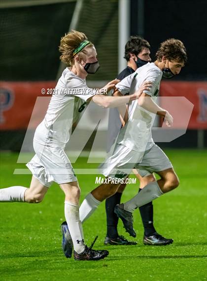 Thumbnail 3 in Weddington vs. New Hanover (1 of 2 - NCHSAA 3A Final - the Game) photogallery.