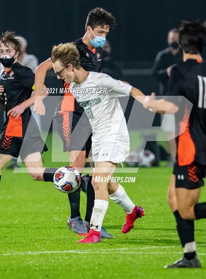 Thumbnail 1 in Weddington vs. New Hanover (1 of 2 - NCHSAA 3A Final - the Game) photogallery.