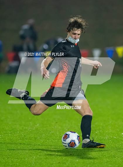 Thumbnail 3 in Weddington vs. New Hanover (1 of 2 - NCHSAA 3A Final - the Game) photogallery.