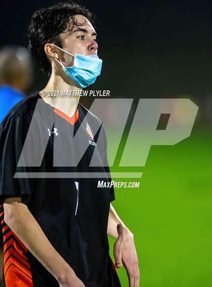 Thumbnail 3 in Weddington vs. New Hanover (1 of 2 - NCHSAA 3A Final - the Game) photogallery.