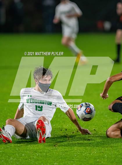 Thumbnail 1 in Weddington vs. New Hanover (1 of 2 - NCHSAA 3A Final - the Game) photogallery.