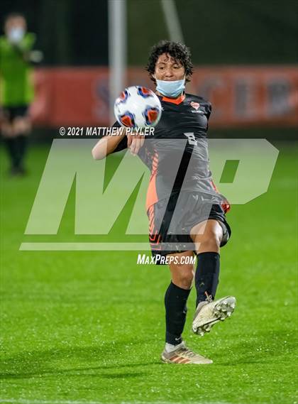 Thumbnail 3 in Weddington vs. New Hanover (1 of 2 - NCHSAA 3A Final - the Game) photogallery.