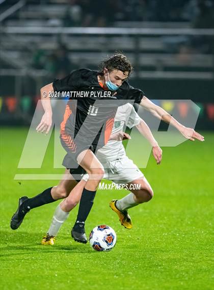 Thumbnail 2 in Weddington vs. New Hanover (1 of 2 - NCHSAA 3A Final - the Game) photogallery.