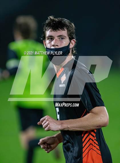Thumbnail 1 in Weddington vs. New Hanover (1 of 2 - NCHSAA 3A Final - the Game) photogallery.