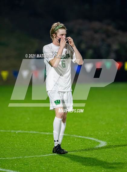 Thumbnail 1 in Weddington vs. New Hanover (1 of 2 - NCHSAA 3A Final - the Game) photogallery.