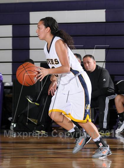 Thumbnail 3 in Sheldon vs. Inderkum (St. Hope Classic) photogallery.