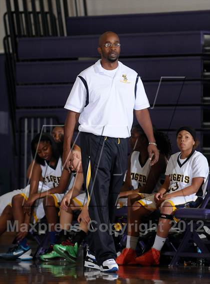 Thumbnail 2 in Sheldon vs. Inderkum (St. Hope Classic) photogallery.