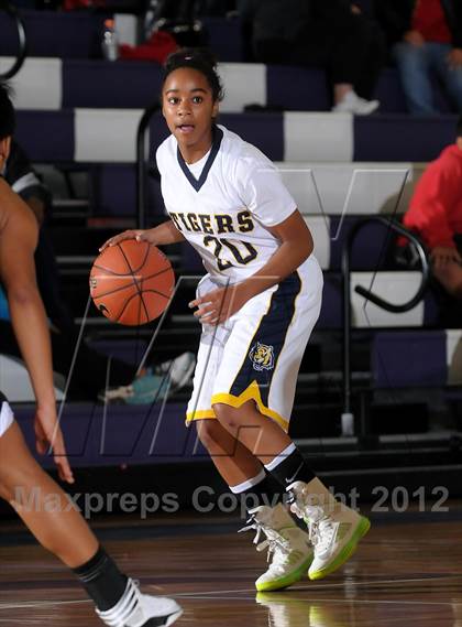 Thumbnail 1 in Sheldon vs. Inderkum (St. Hope Classic) photogallery.