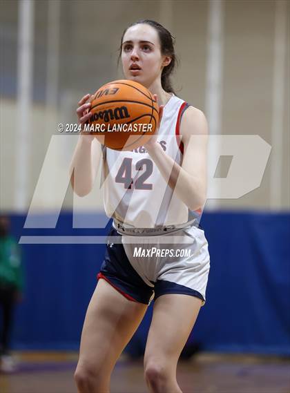 Thumbnail 2 in Charlotte Christian @ Providence Day photogallery.