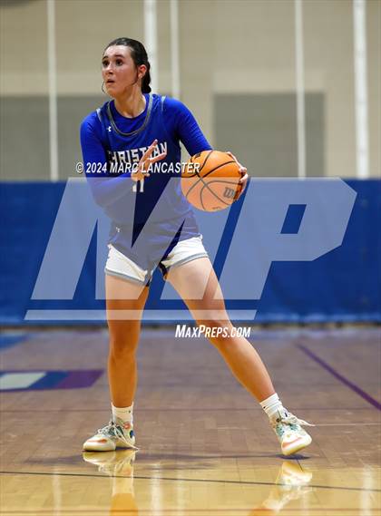 Thumbnail 1 in Charlotte Christian @ Providence Day photogallery.