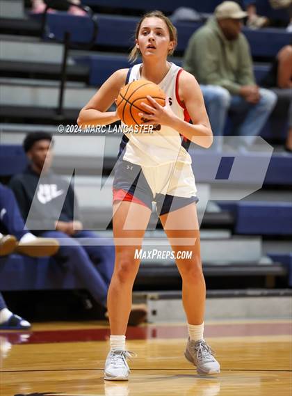 Thumbnail 2 in Charlotte Christian @ Providence Day photogallery.