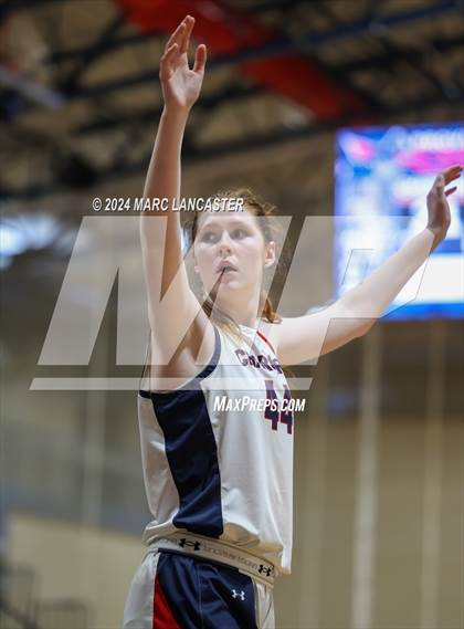 Thumbnail 3 in Charlotte Christian @ Providence Day photogallery.