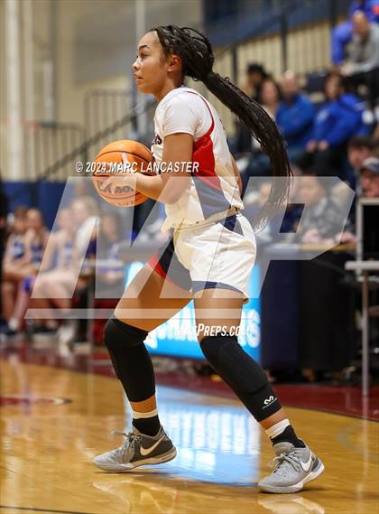 Thumbnail 3 in Charlotte Christian @ Providence Day photogallery.