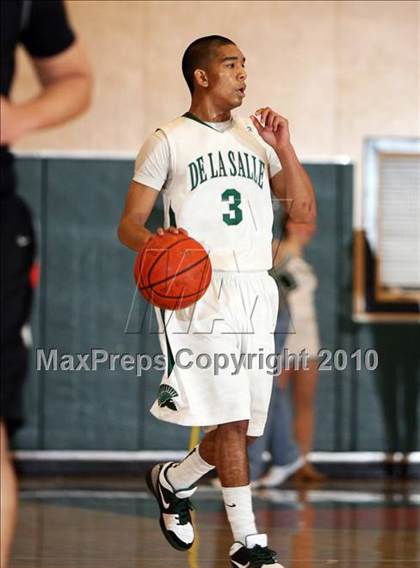 Thumbnail 2 in Washington @ De La Salle (CIF NCS D1 Playoffs) photogallery.