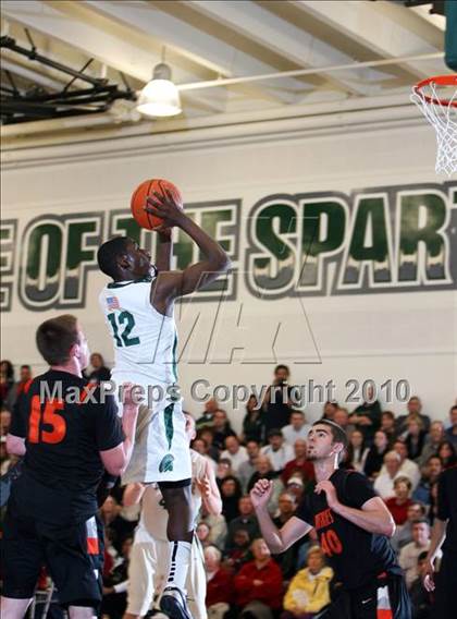 Thumbnail 1 in Washington @ De La Salle (CIF NCS D1 Playoffs) photogallery.
