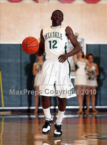 Thumbnail 1 in Washington @ De La Salle (CIF NCS D1 Playoffs) photogallery.