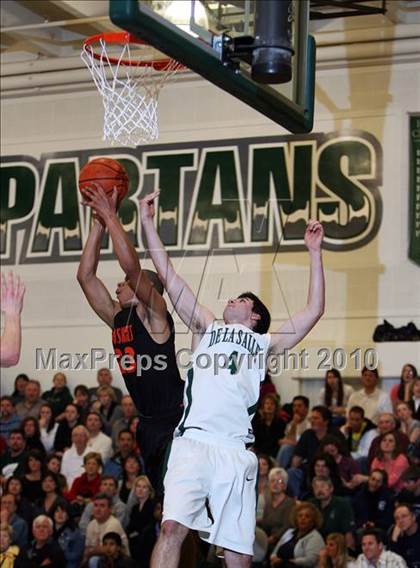 Thumbnail 3 in Washington @ De La Salle (CIF NCS D1 Playoffs) photogallery.