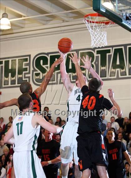Thumbnail 2 in Washington @ De La Salle (CIF NCS D1 Playoffs) photogallery.