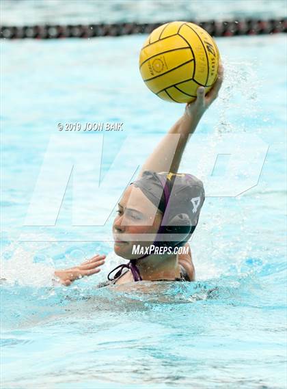 Thumbnail 2 in St. Ignatius vs Righetti (St. Francis Autumn Invitational) photogallery.