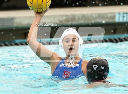 Thumbnail 1 in St. Ignatius vs Righetti (St. Francis Autumn Invitational) photogallery.