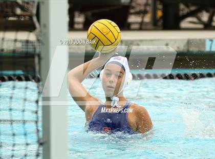 Thumbnail 1 in St. Ignatius vs Righetti (St. Francis Autumn Invitational) photogallery.
