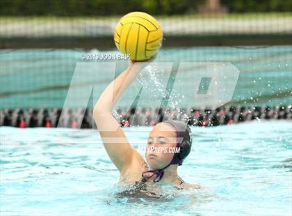Thumbnail 2 in St. Ignatius vs Righetti (St. Francis Autumn Invitational) photogallery.