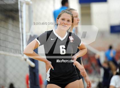 Thumbnail 3 in Mater Dei vs. San Clemente (Queen's Court Tournament) photogallery.
