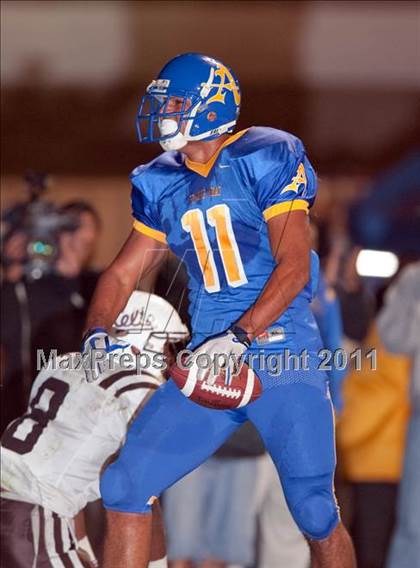 Thumbnail 2 in Crespi @ Bishop Amat photogallery.