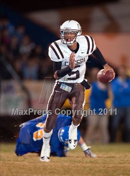 Thumbnail 2 in Crespi @ Bishop Amat photogallery.