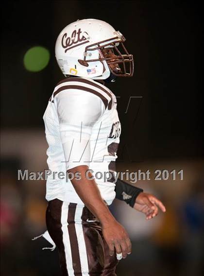 Thumbnail 2 in Crespi @ Bishop Amat photogallery.