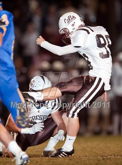 Thumbnail 1 in Crespi @ Bishop Amat photogallery.