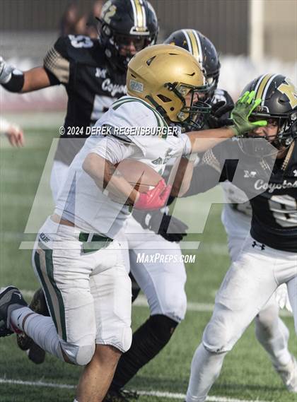 Thumbnail 3 in Bear Creek vs Monarch (CHSAA 4A Playoffs Round 1) photogallery.