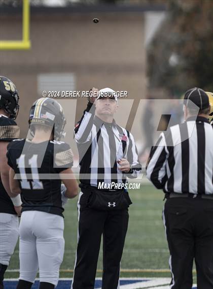 Thumbnail 2 in Bear Creek vs Monarch (CHSAA 4A Playoffs Round 1) photogallery.