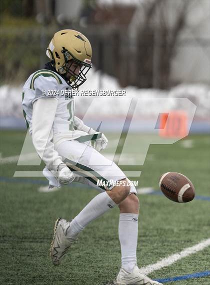 Thumbnail 1 in Bear Creek vs Monarch (CHSAA 4A Playoffs Round 1) photogallery.