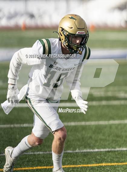 Thumbnail 1 in Bear Creek vs Monarch (CHSAA 4A Playoffs Round 1) photogallery.