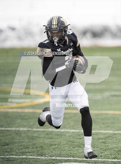 Thumbnail 1 in Bear Creek vs Monarch (CHSAA 4A Playoffs Round 1) photogallery.